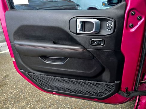 Certified 2021 Jeep Wrangler Unlimited Rubicon w/ Xtreme Recon 35" Tire Package image 17