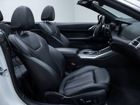 Used 2025 BMW 430i Convertible RWD image 24
