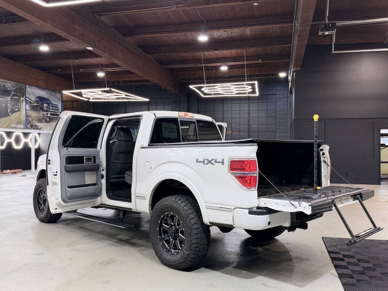 Used 2011 Ford F150 Platinum AWD/4WD image 10