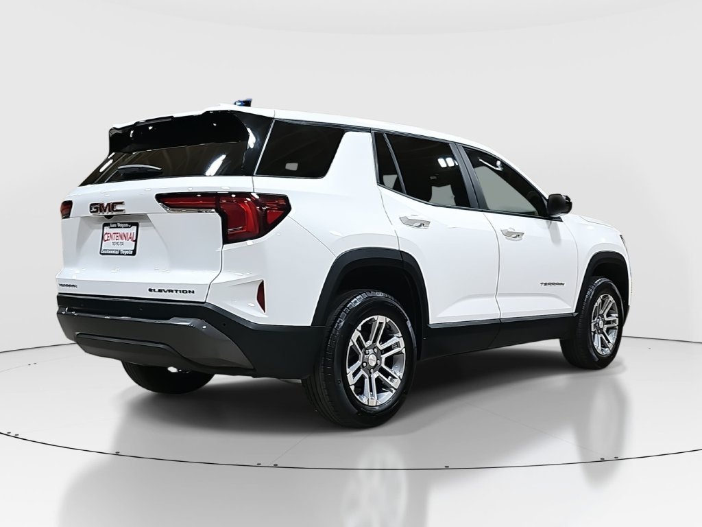 Used 2026 GMC Terrain Elevation FWD image 5
