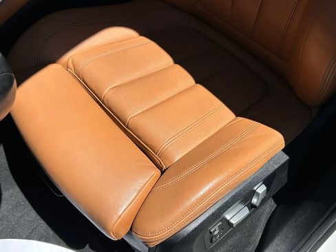 Used 2021 BMW X7 xDrive40i w/ Premium Package 2 AWD/4WD image 15