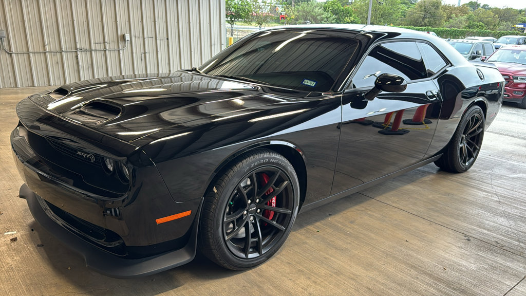 Used 2023 Dodge Challenger SRT Hellcat RWD image 13