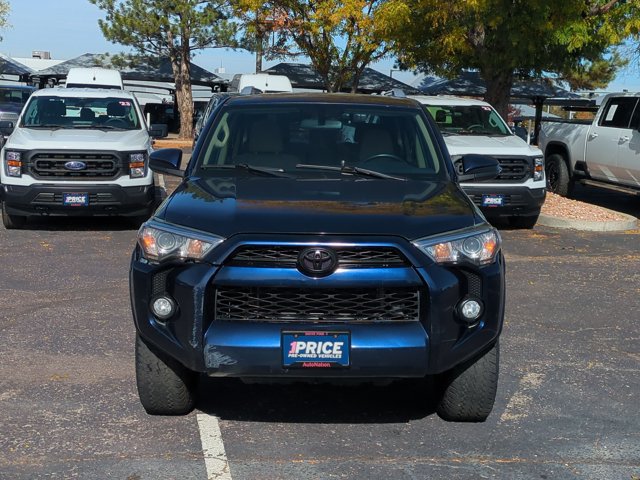 Used 2016 Toyota 4Runner SR5 AWD/4WD image 2
