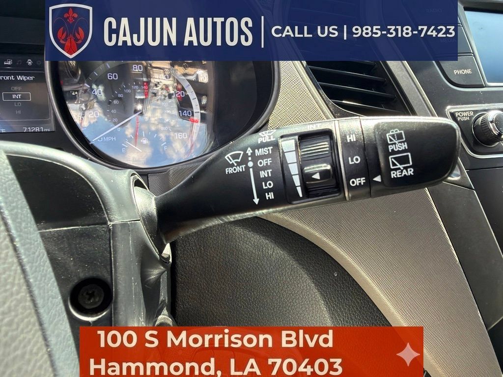 Used 2018 Hyundai Santa Fe Sport FWD image 28