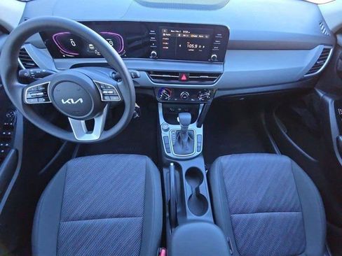 New 2026 Kia Seltos LX FWD image 31