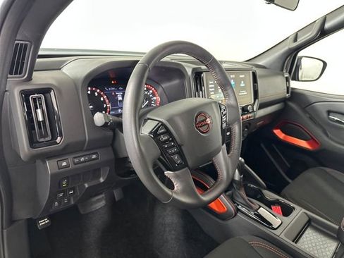 Certified 2025 Nissan Frontier PRO-4X image 13