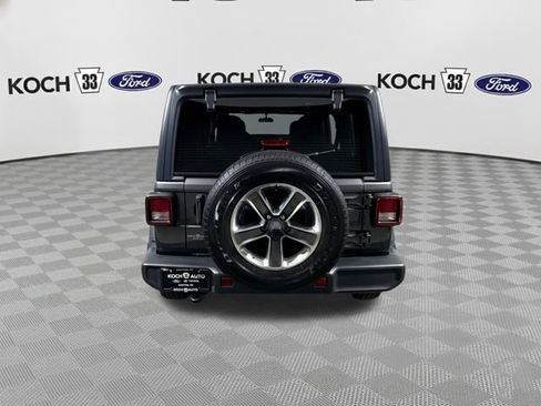 Used 2021 Jeep Wrangler Unlimited Sahara image 7
