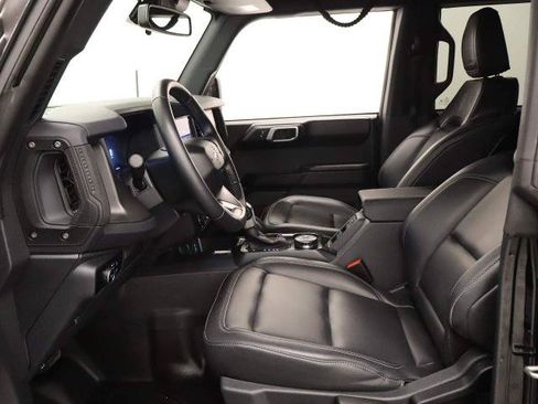 Certified 2025 Ford Bronco Badlands AWD/4WD image 25