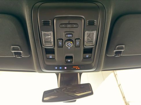 Used 2022 Chevrolet Tahoe RST w/ Luxury Package image 21