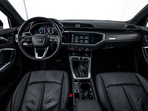 Certified 2022 Audi Q3 2.0T Premium w/ Convenience Package image 8