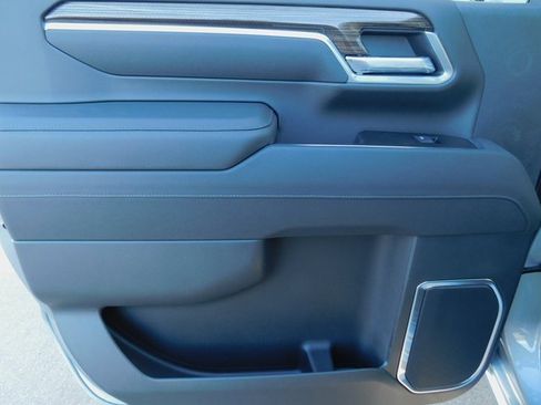 New 2026 Chevrolet Silverado 3500 LT image 23