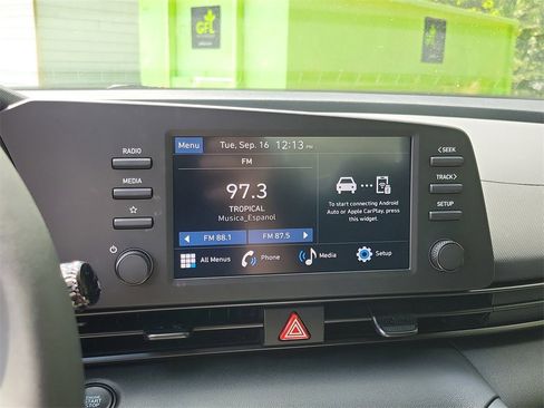 New 2025 Hyundai Elantra Sport w/ Cargo Package image 18