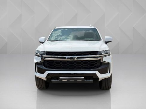 Used 2023 Chevrolet Tahoe 2WD w/ Remote Keyless Entry Package image 2