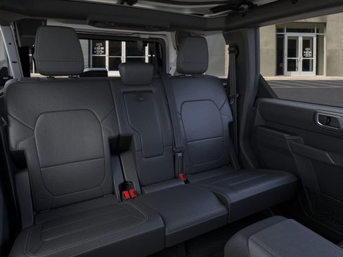 New 2026 Ford Bronco Badlands image 11