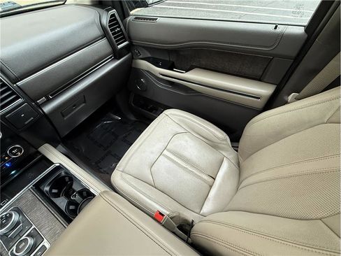 Used 2019 Ford Expedition Max Limited w/ Equipment Group 301A image 13