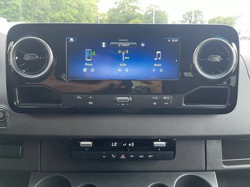 New 2026 Mercedes-Benz Sprinter 2500 image 9