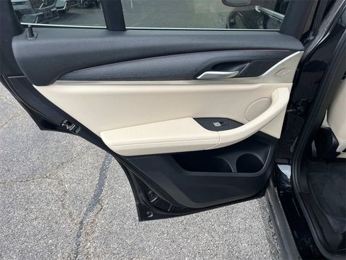 Used 2023 BMW X3 sDrive30i w/ Premium Package image 17