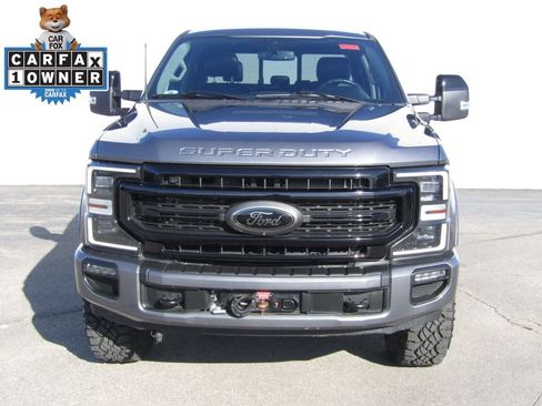 Used 2021 Ford F250 Lariat image 2