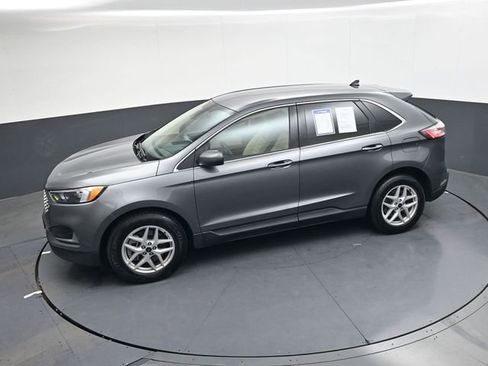 Used 2024 Ford Edge SEL image 21
