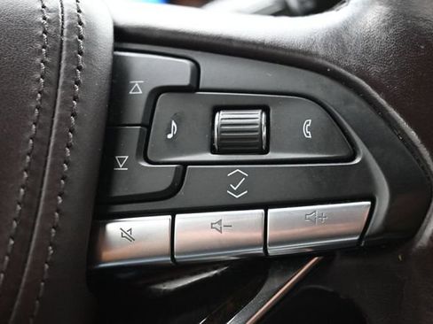 Used 2023 Cadillac Escalade ESV Sport Platinum w/ LPO, ONYX Package AWD/4WD image 16