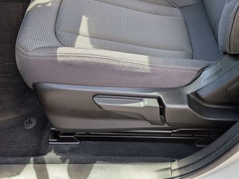 Certified 2024 Subaru Crosstrek 2.0i Premium image 12