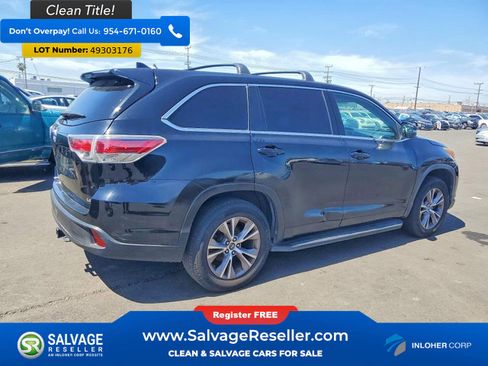 Used 2016 Toyota Highlander Plus FWD image 4