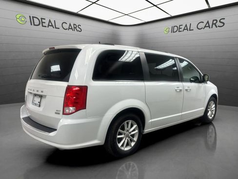 Used 2019 Dodge Grand Caravan SXT FWD image 5