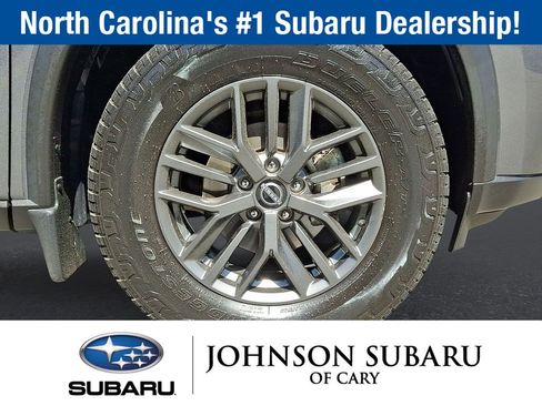 Used 2023 Nissan Rogue S AWD/4WD image 27