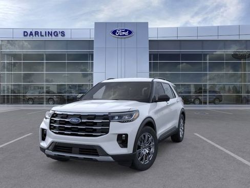 New 2026 Ford Explorer Active w/ Active Comfort Package AWD/4WD image 2