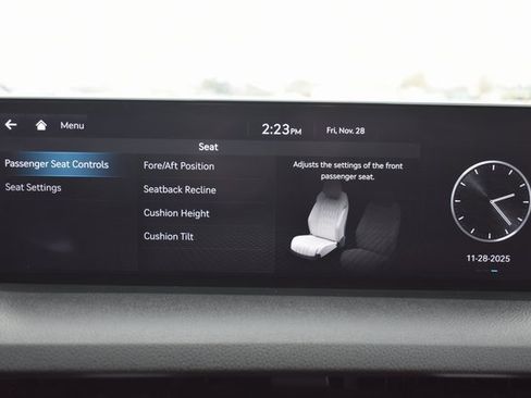 Used 2022 Genesis GV70 2.5T w/ Select Package image 30