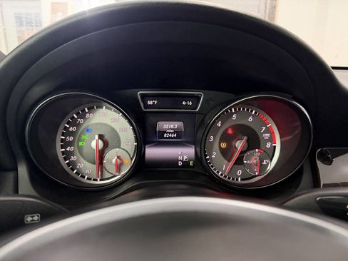 Used 2014 Mercedes-Benz CLA 250 image 22