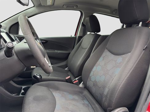 Used 2016 Chevrolet Spark LT image 6
