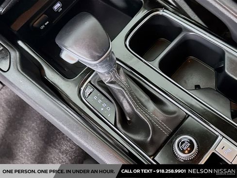 Used 2023 Kia Telluride S FWD image 17