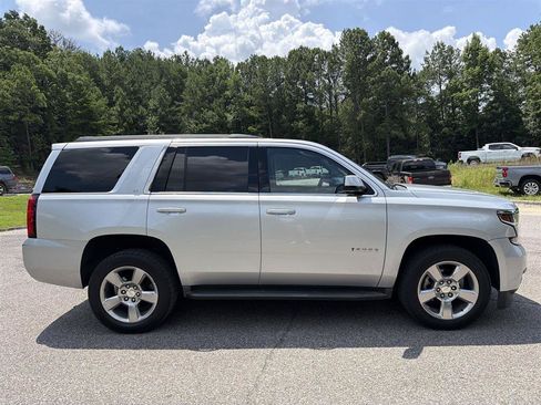 Used 2019 Chevrolet Tahoe LT RWD image 6
