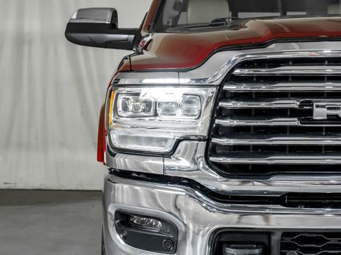 Used 2022 RAM 3500 Limited AWD/4WD image 40