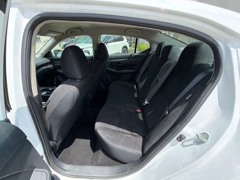 Used 2024 Nissan Sentra S FWD image 12