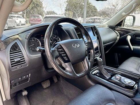 Used 2021 INFINITI QX80 Luxe image 10