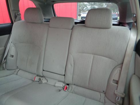 Used 2013 Subaru Outback 2.5i image 8