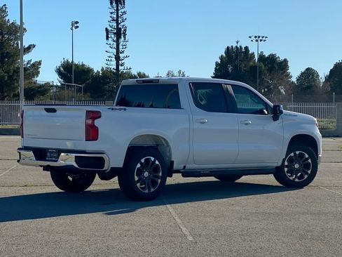 New 2026 Chevrolet Silverado 1500 LT image 5