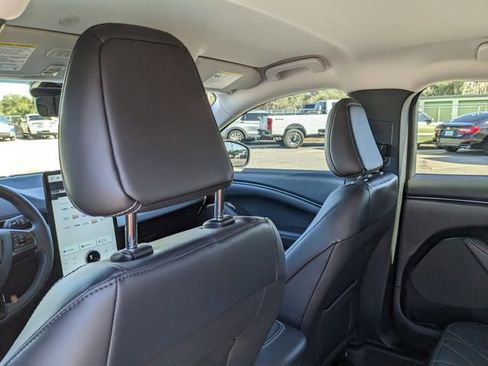 Certified 2022 Ford Mustang Mach-E Select w/ Comfort/Technology Package image 19