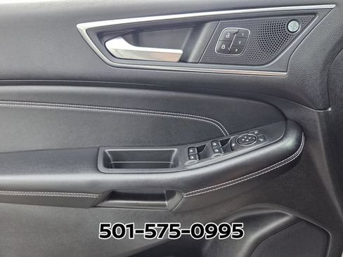 Used 2022 Ford Edge Titanium AWD/4WD image 28