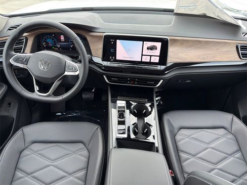 New 2026 Volkswagen Atlas SE image 22