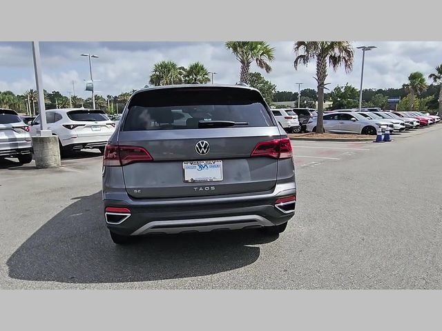 Used 2023 Volkswagen Taos SE w/ Panoramic Sunroof Package FWD image 20