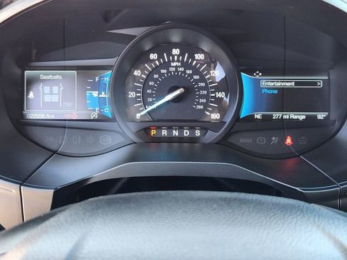 Used 2022 Ford Edge Titanium AWD/4WD image 14