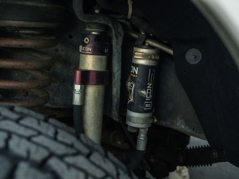 Used 2011 Ford F350 Lariat image 19