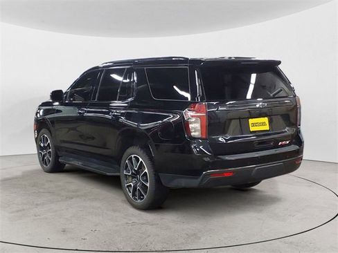 Used 2021 Chevrolet Tahoe RST image 3