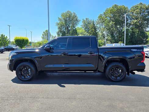 Used 2024 Toyota Tundra Platinum w/ TRD Off-Road Package AWD/4WD image 2