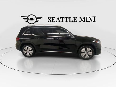 Used 2024 Mercedes-Benz EQB 300 4MATIC image 13