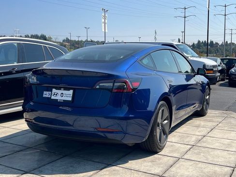 Used 2021 Tesla Model 3 Standard Range Plus RWD image 9