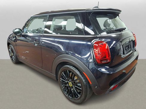 Used 2024 MINI Cooper SE FWD image 5